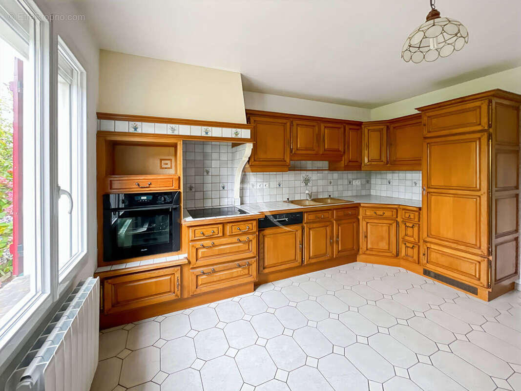 Maison Le Mesnil Esnard 7 pièces sur sous sol total - photo 3