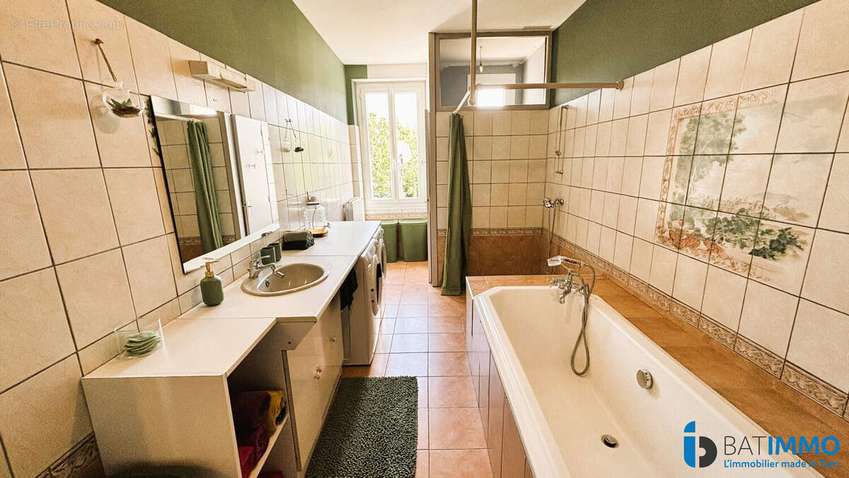 Maison 126 m² à Saint-Juery  - photo 8