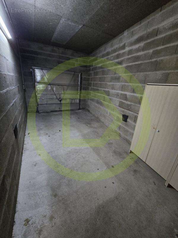 Appartement à SAINT-JEAN-DE-LA-RUELLE