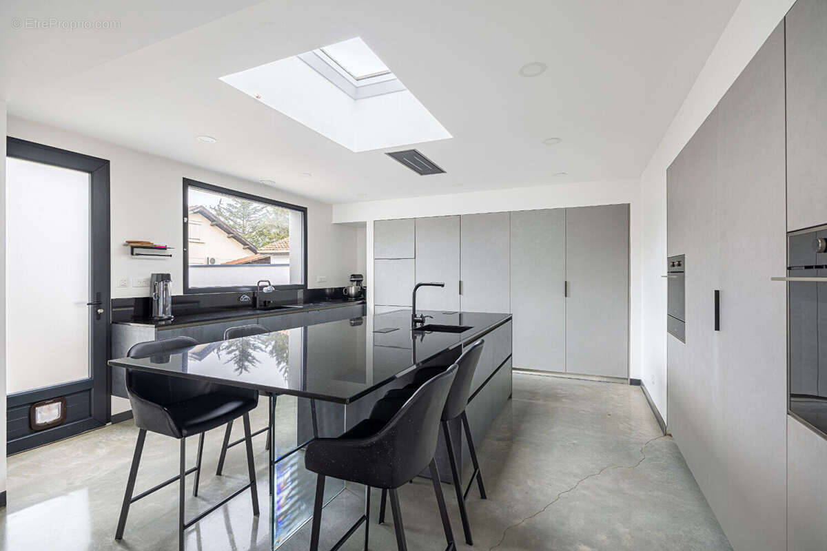 Maison à SAINT-PRIEST