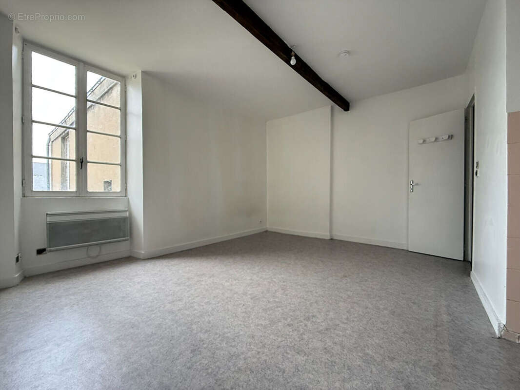 Appartement Angers 2 pièce(s) 18 m2 - photo 2