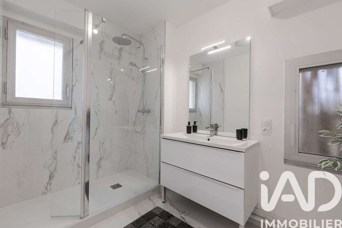 Photo 5 - Appartement à LA CHAPELLE-SUR-ERDRE