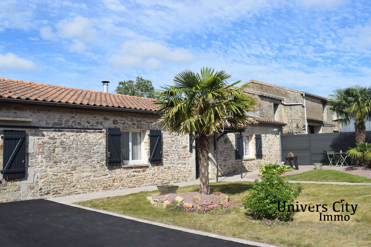 Maison à MAISDON-SUR-SEVRE
