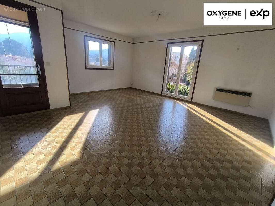 Maison 114 m² à Le Boulou  - photo 6