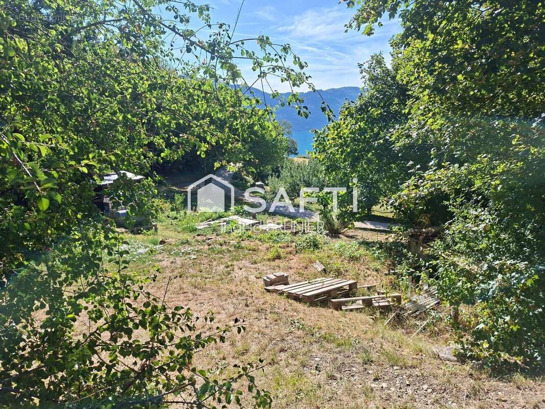 Terrain 2594 m² à Conjux  - photo 6