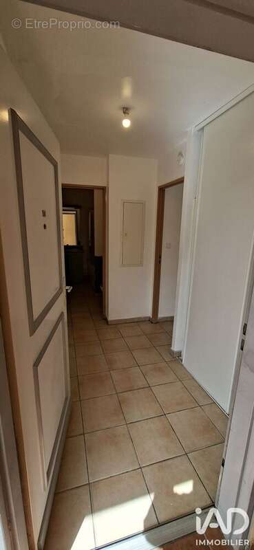 Appartement 25 m² à Le Tampon  - photo 5