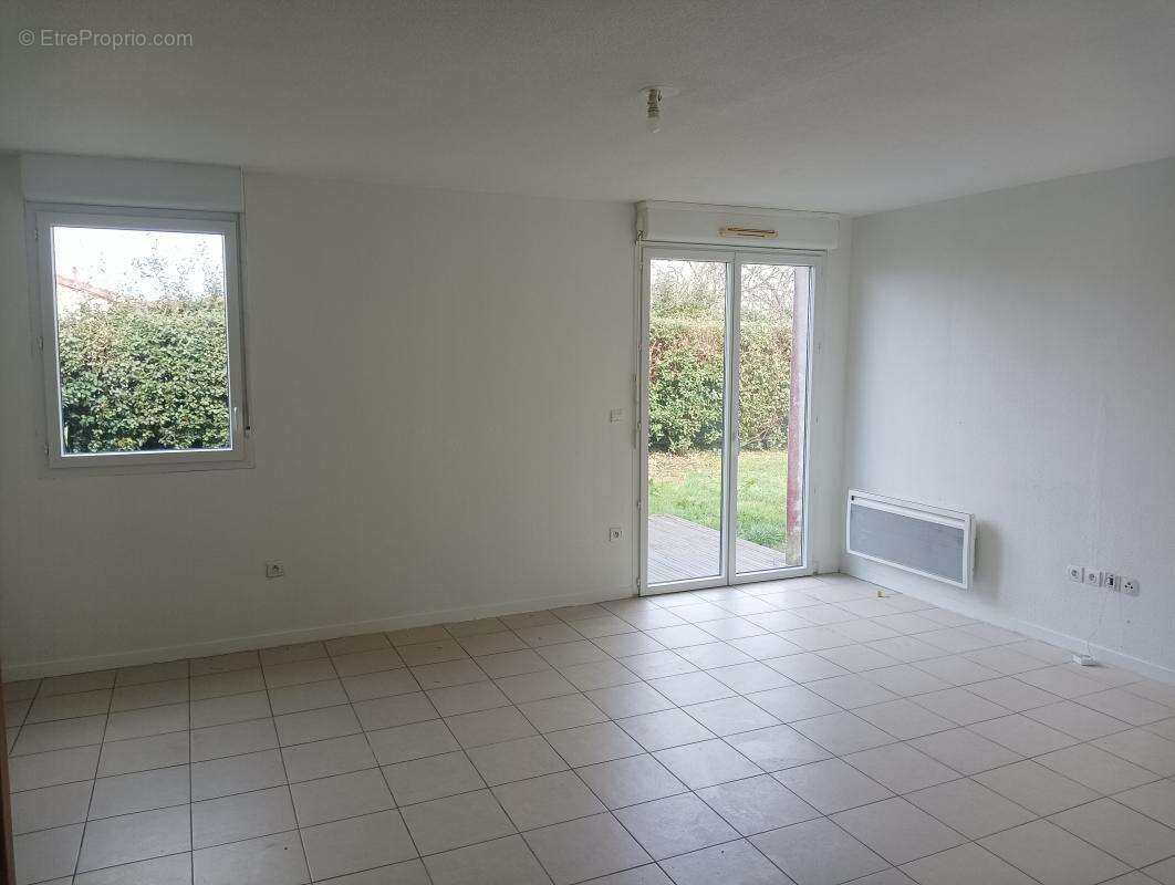 Maison à MONTECH