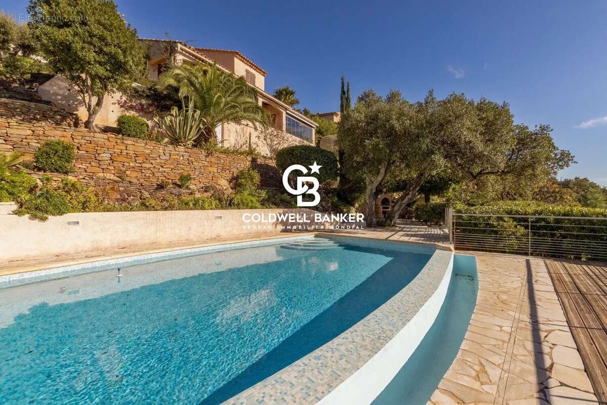 Maison à CAVALAIRE-SUR-MER