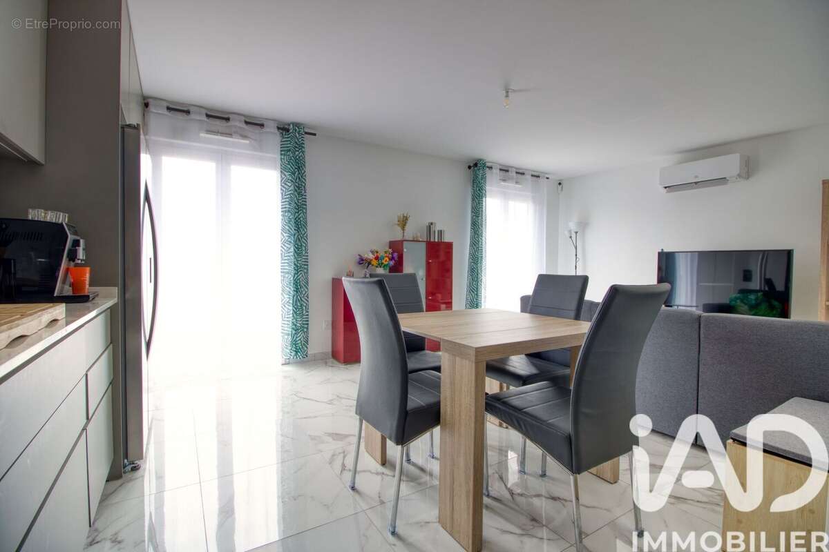 Photo 4 - Maison à AUBERGENVILLE