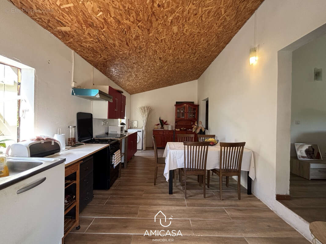 Sainte rose - charmante villa t3 - photo 3