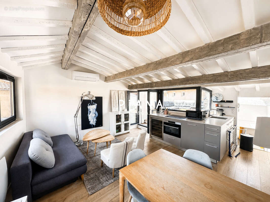 Appartement à AIX-EN-PROVENCE