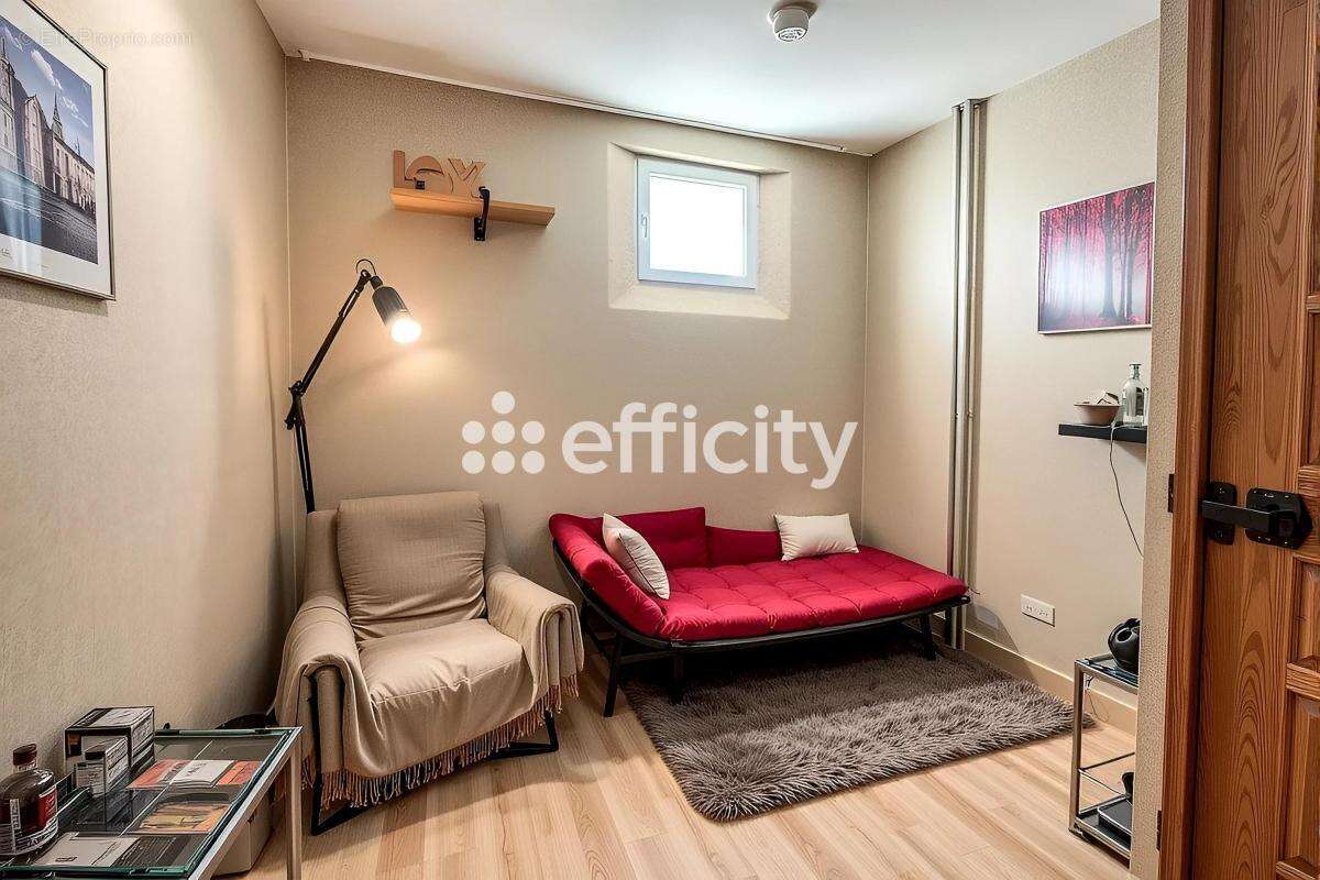 Maison à SAINT-FELIX-DE-LODEZ