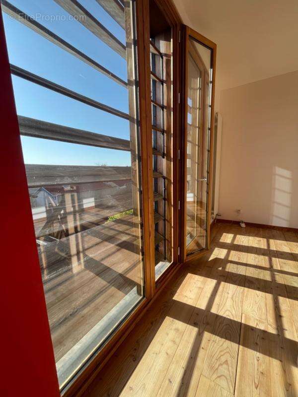 Duplex 130m2 quartier Ruchoux 5 pièces LIMOGES (87) - photo 10