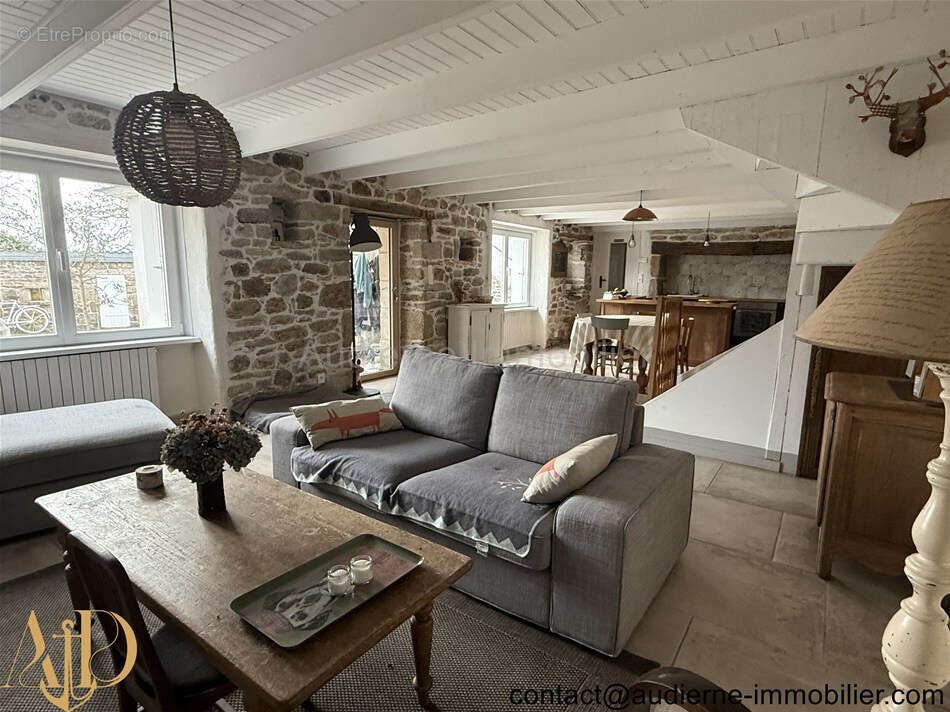 Maison à PONT-CROIX