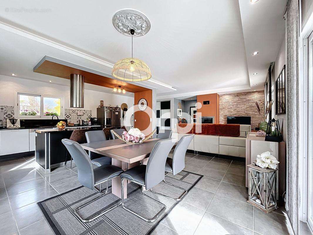 Maison à SAINTE-FORTUNADE