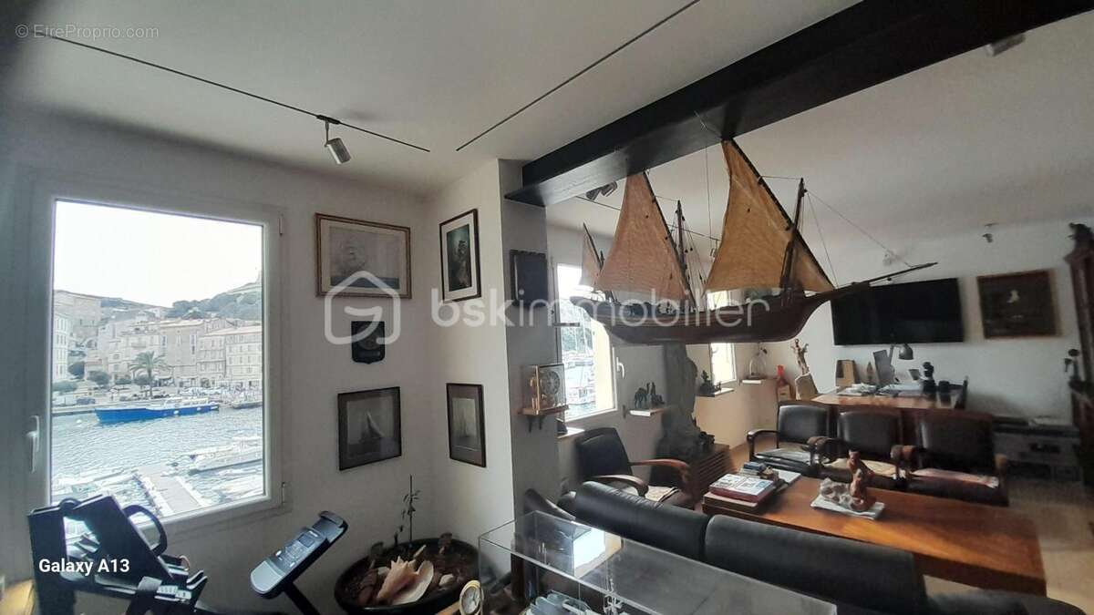 Appartement entierement renove sur le port de bonifacio - photo 13