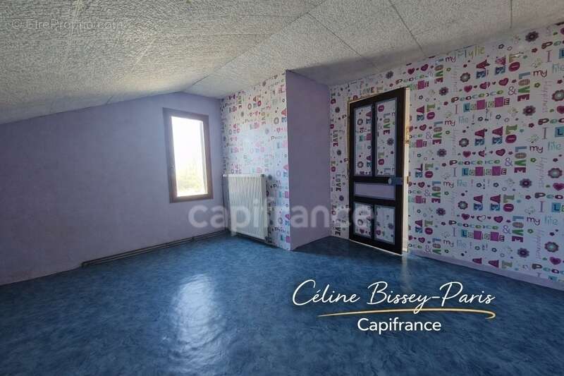 Maison 5 Pièces, 4 chambres, 994M2 de terrain MIGENNES (89) - photo 9