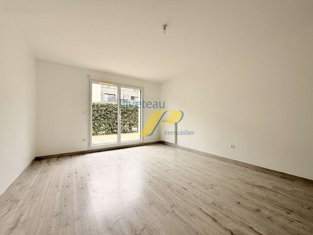 Appartement à SAUTRON