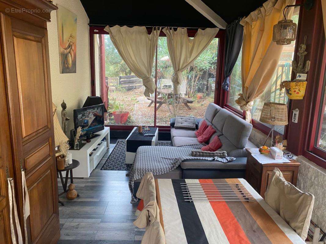 Maison à MOLIETS-ET-MAA