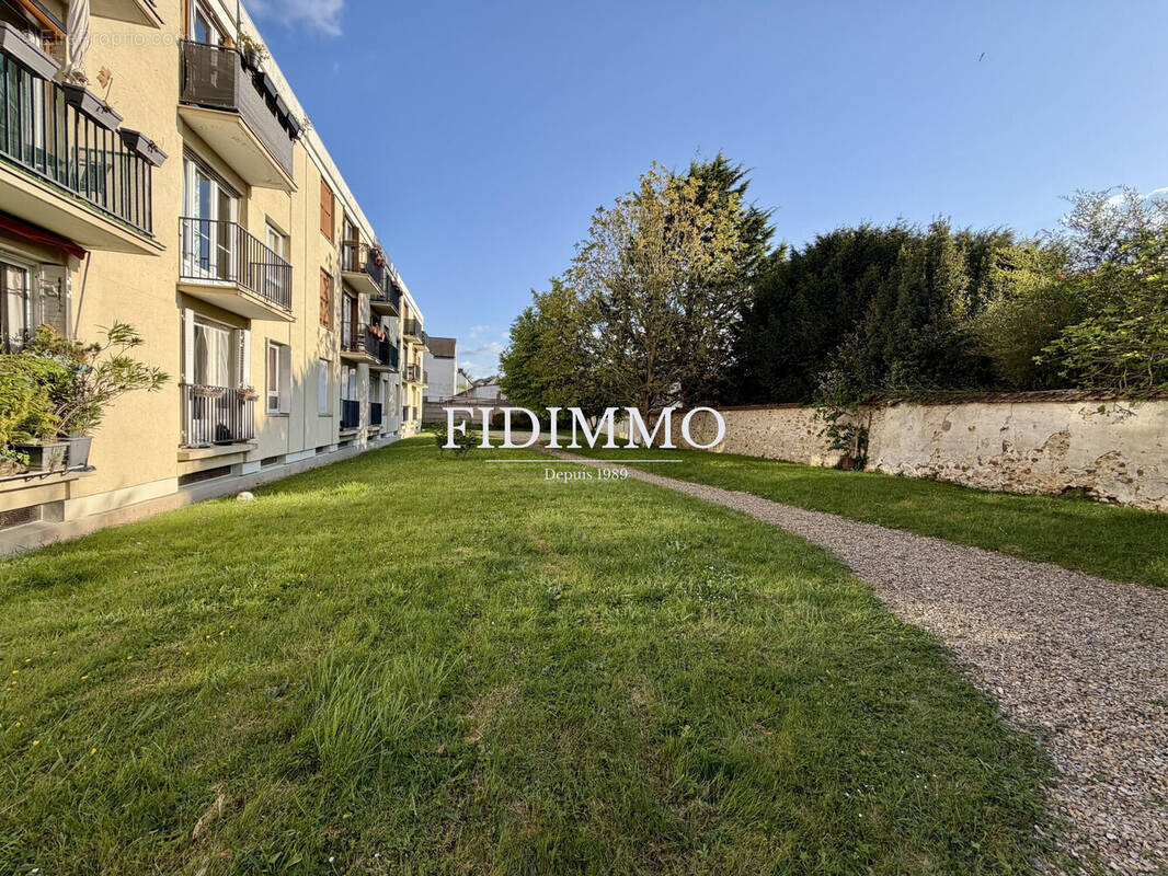 Appartement à CHENNEVIERES-SUR-MARNE