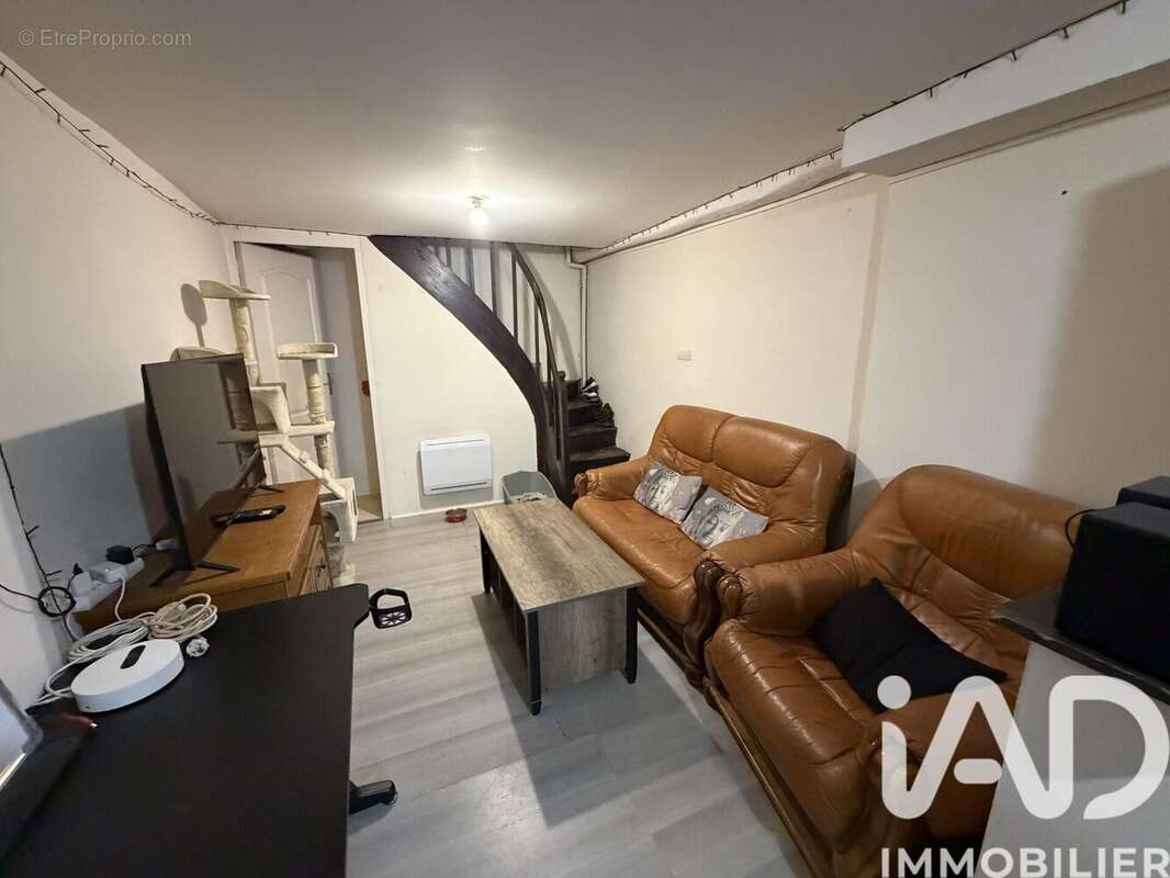 Photo 3