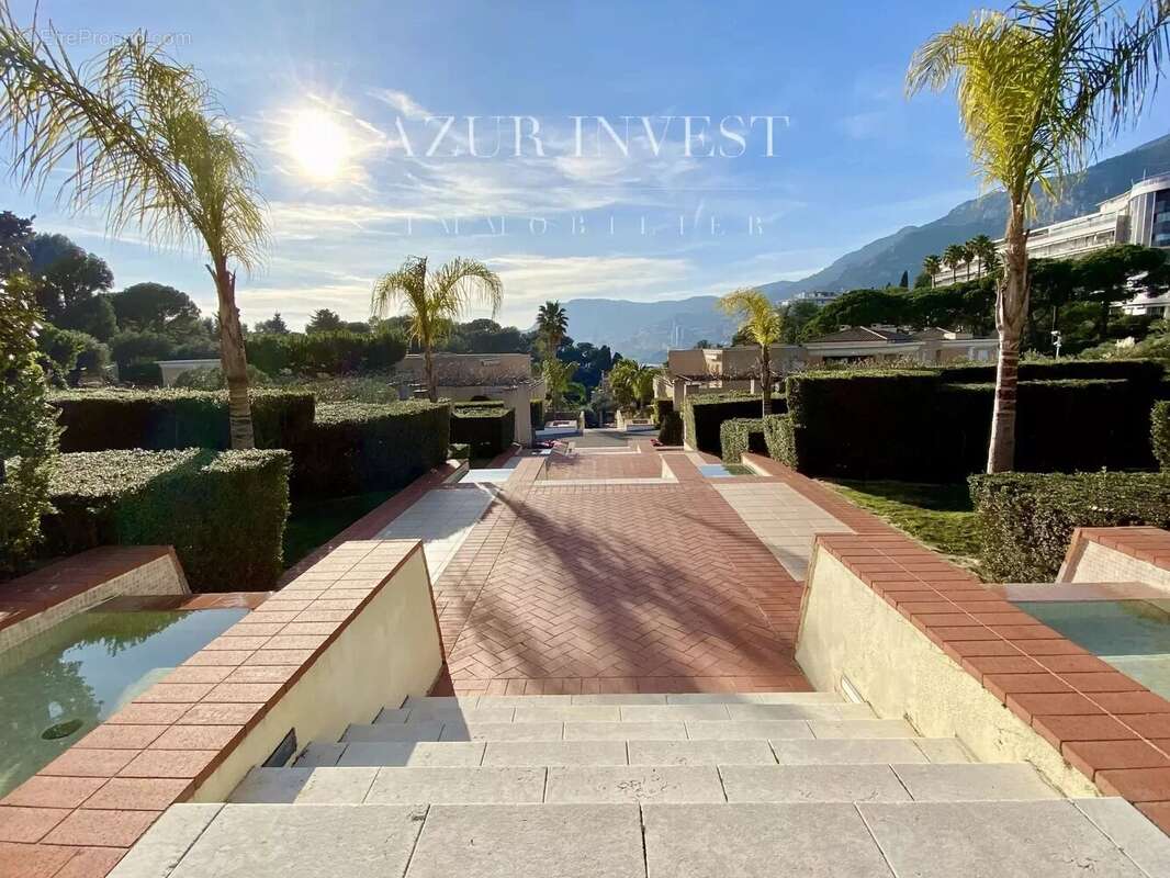 Appartement à ROQUEBRUNE-CAP-MARTIN