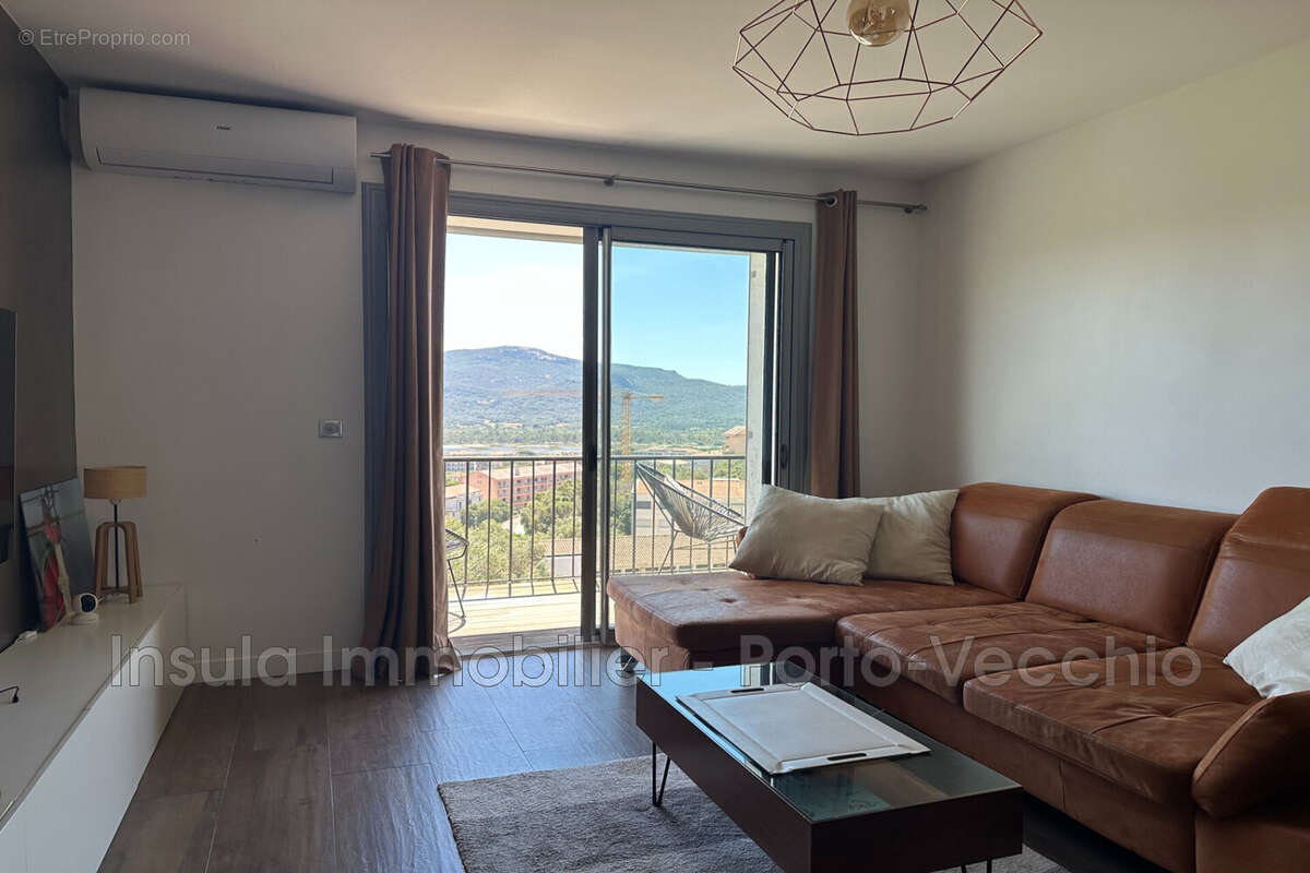 Appartement 76 m² à Porto-Vecchio  - photo 2