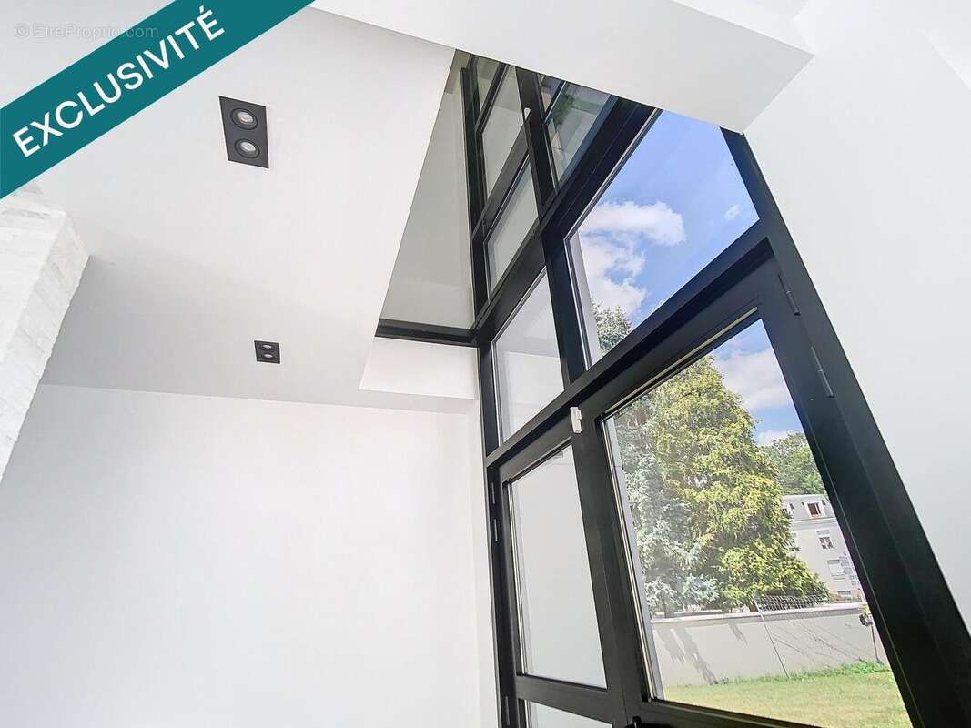 Photo 9 - Maison à LE PLESSIS-TREVISE