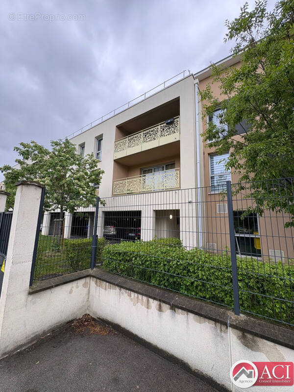 Appartement à PERSAN