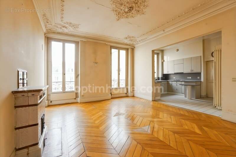 Appartement à VERSAILLES