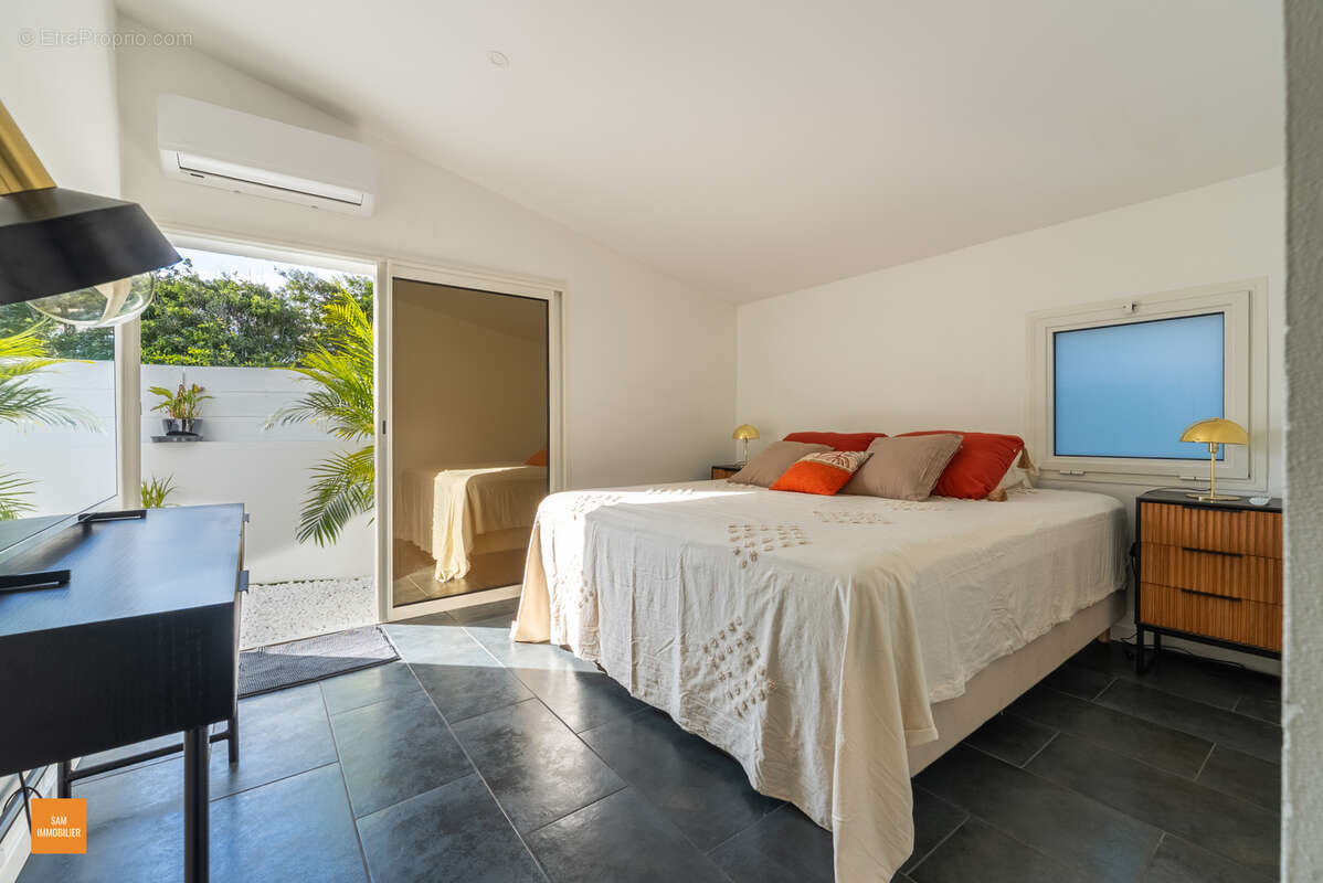 Maison à SAINT-PIERRE