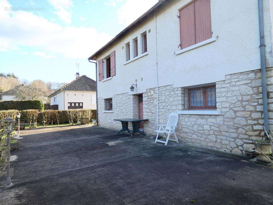 Maison Cherveix Cubas 90 m2 / sous-sol / studio / jardin 1000m² - photo 4