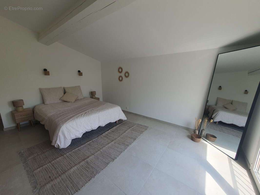 Maison à PLAN-DE-LA-TOUR