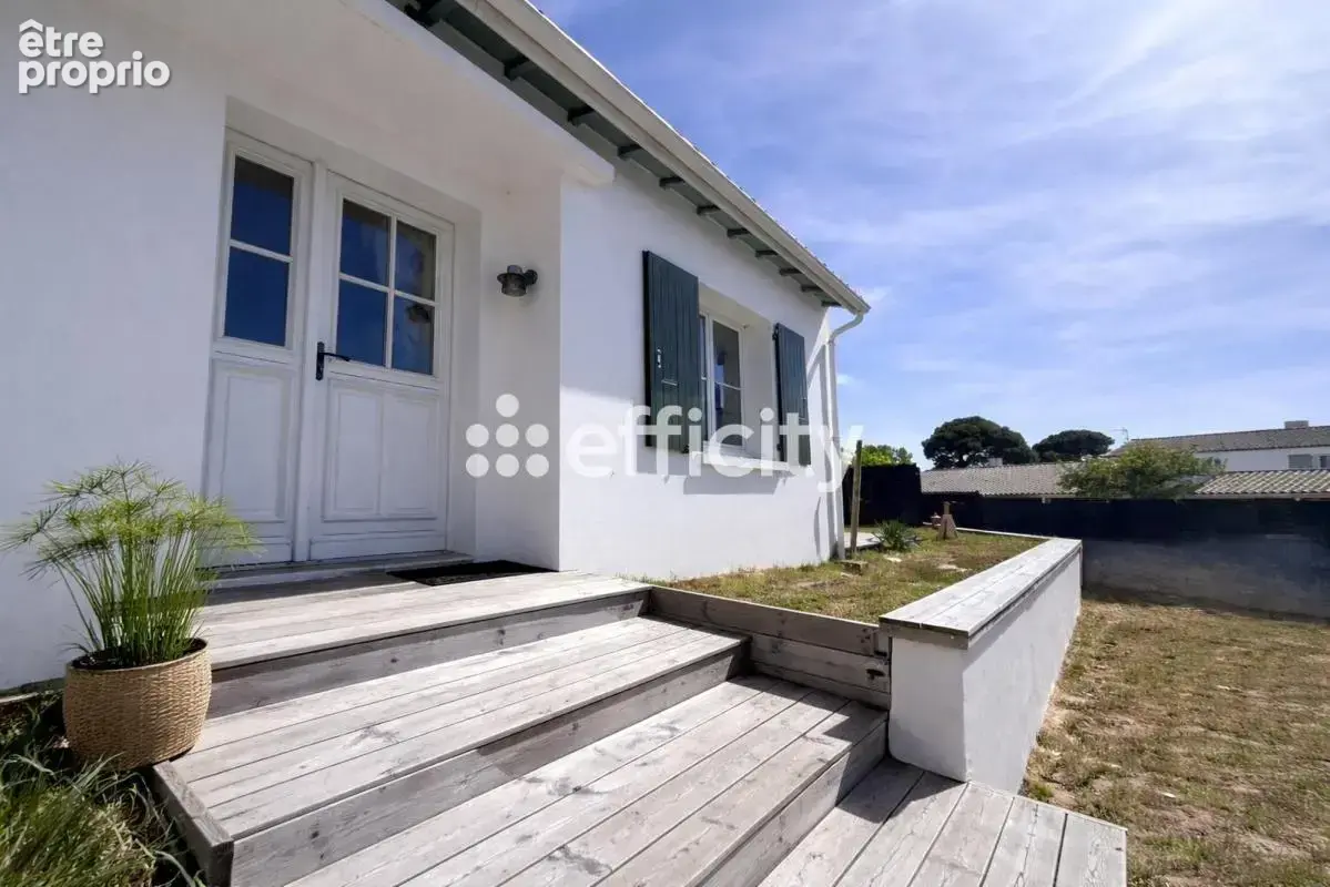 Maison 4 pièces 108 m² à vendre à Rivedoux-Plage (17940) - photo 4