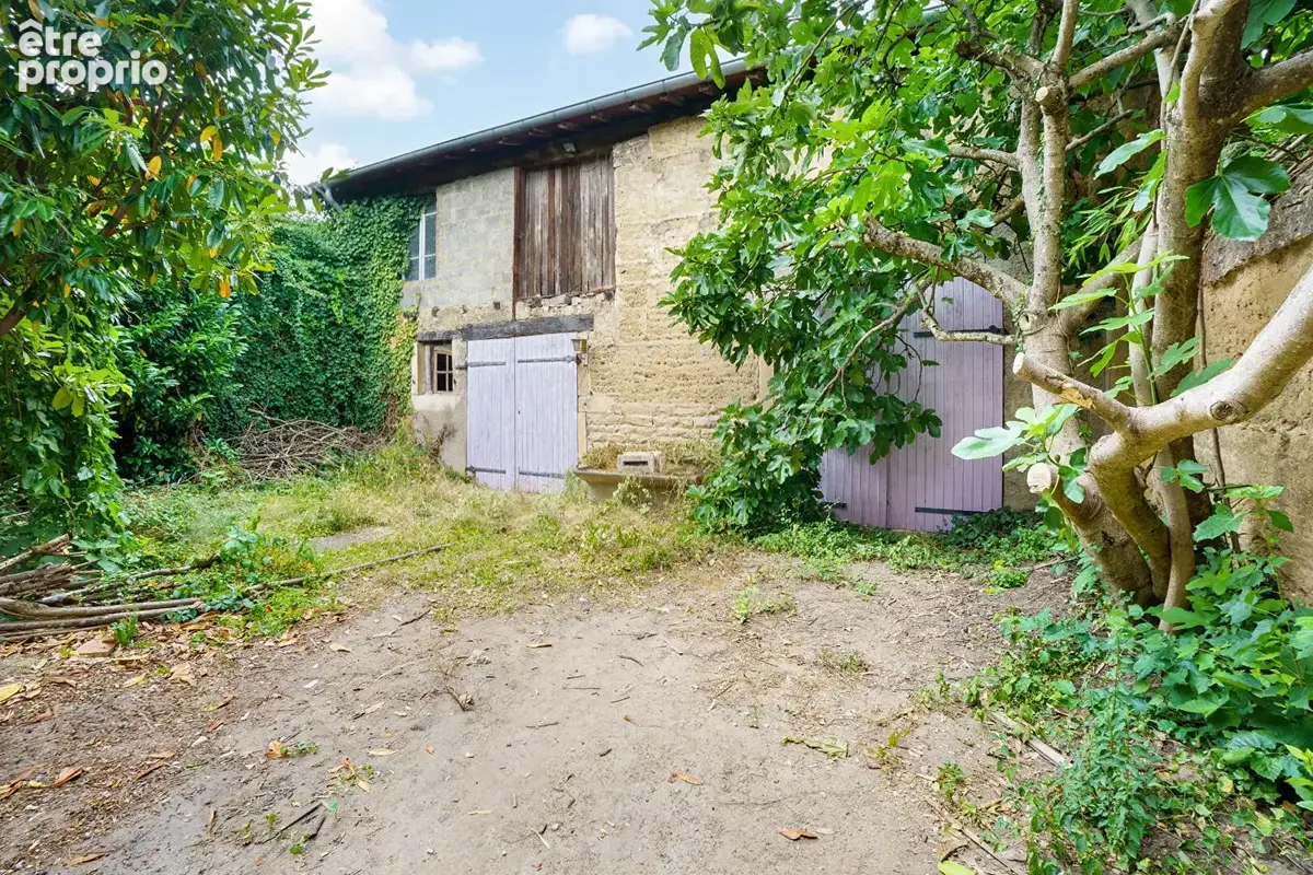 Grange aménageable 156m² - Pont-de-Veyle centre village - photo 2