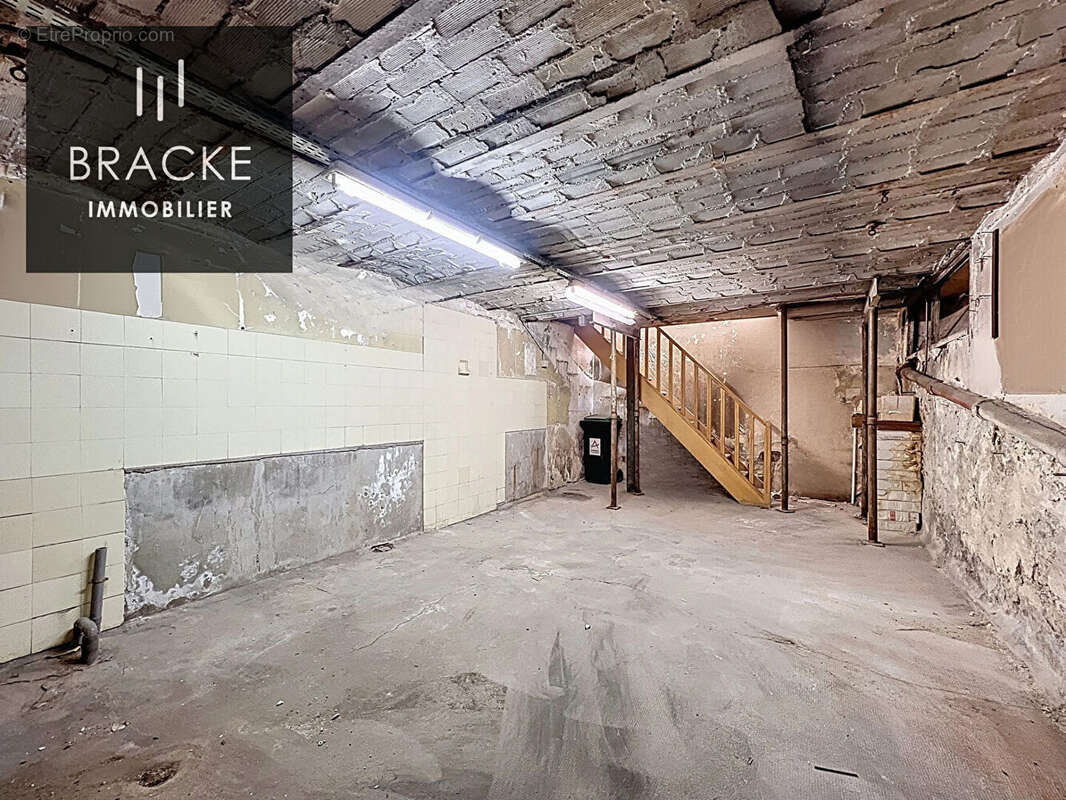 Commerce à ASNIERES-SUR-SEINE