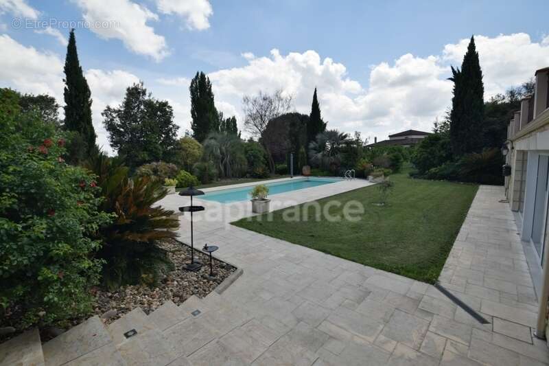 Maison à MARMANDE