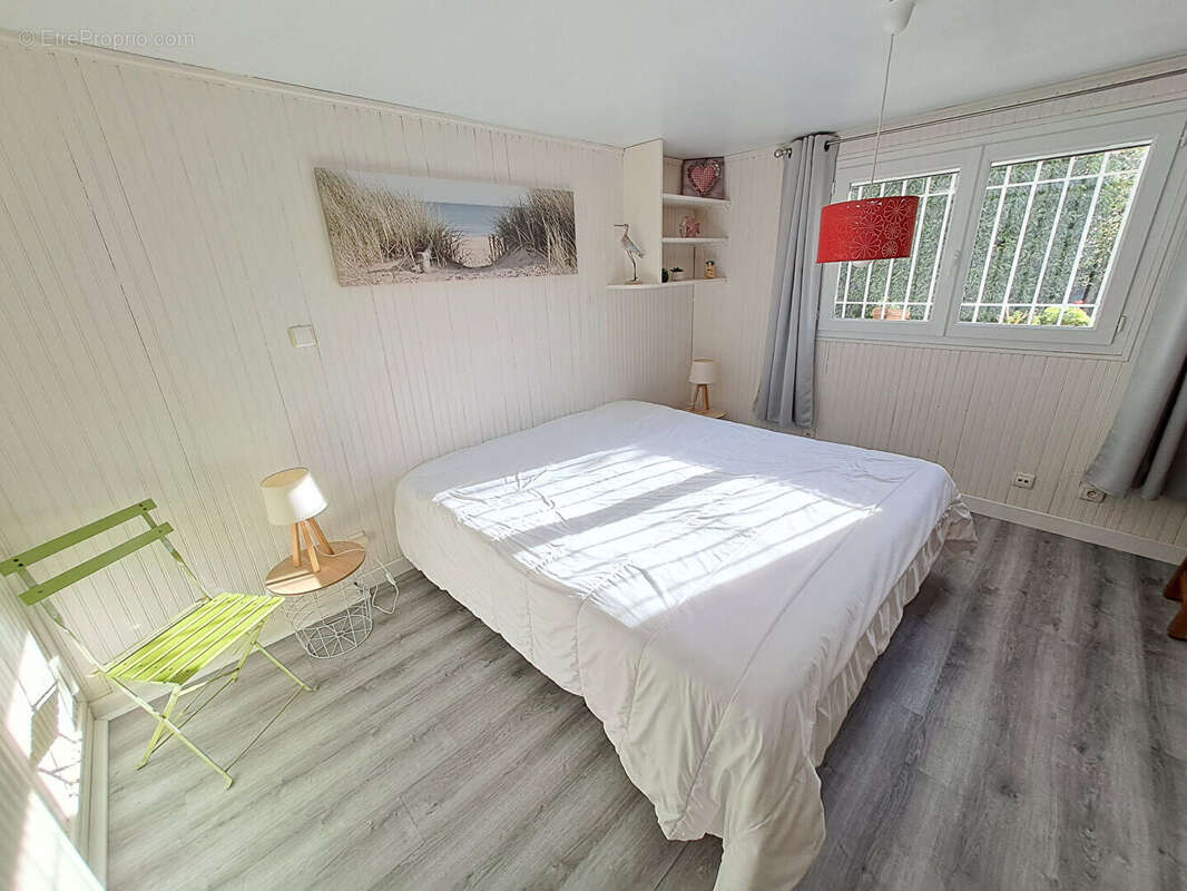 Maison à LE PERRIER