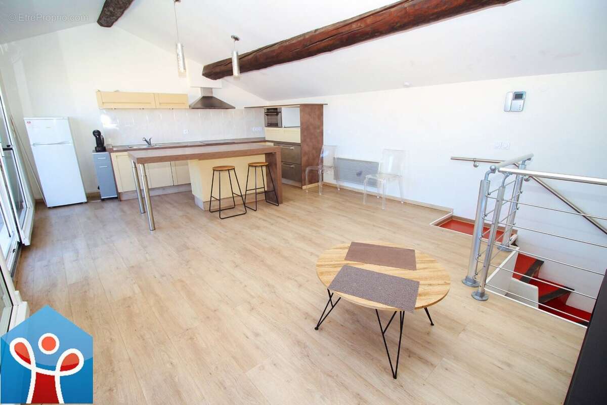Maison de Village 4 Pièces avec Terrasse  Cers Centre - photo 3