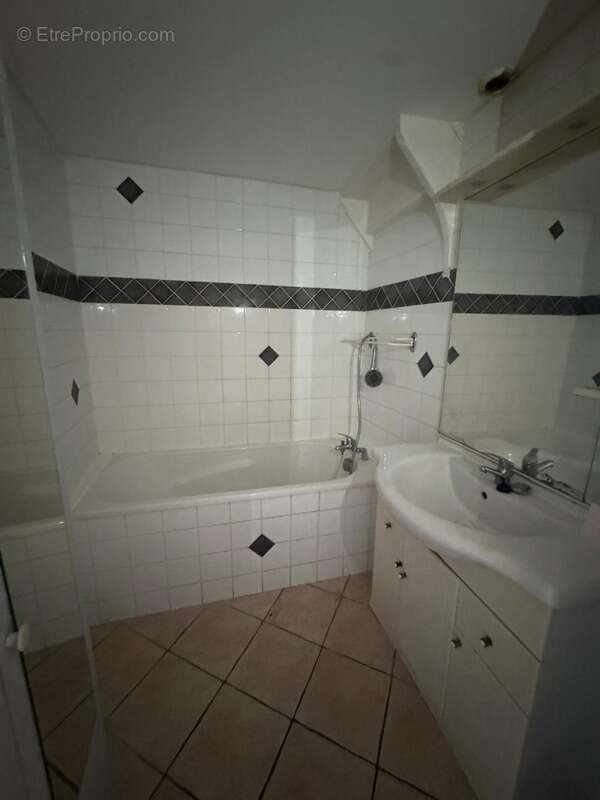  À VENDRE : Maison de village suspendue T4 atypique (~75 m²) – Le Brusquet - photo 16