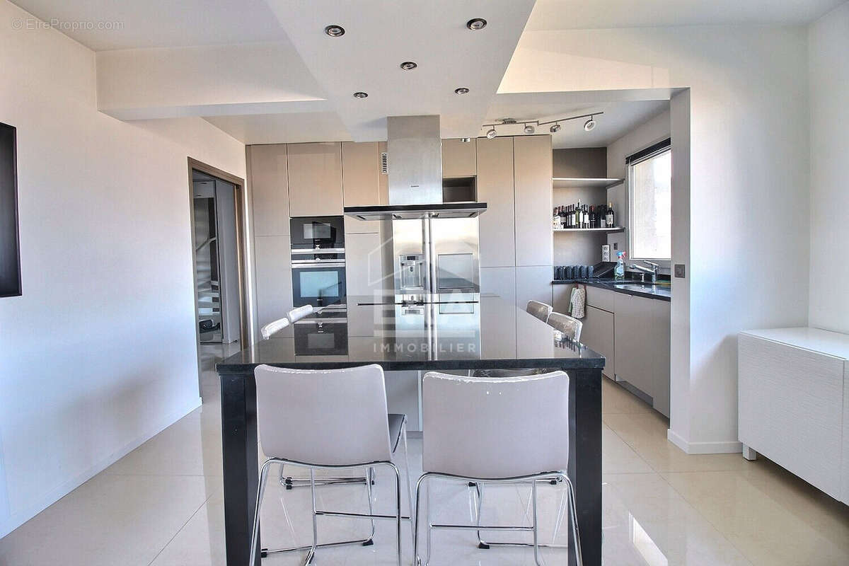 Appartement à SAINT-OUEN