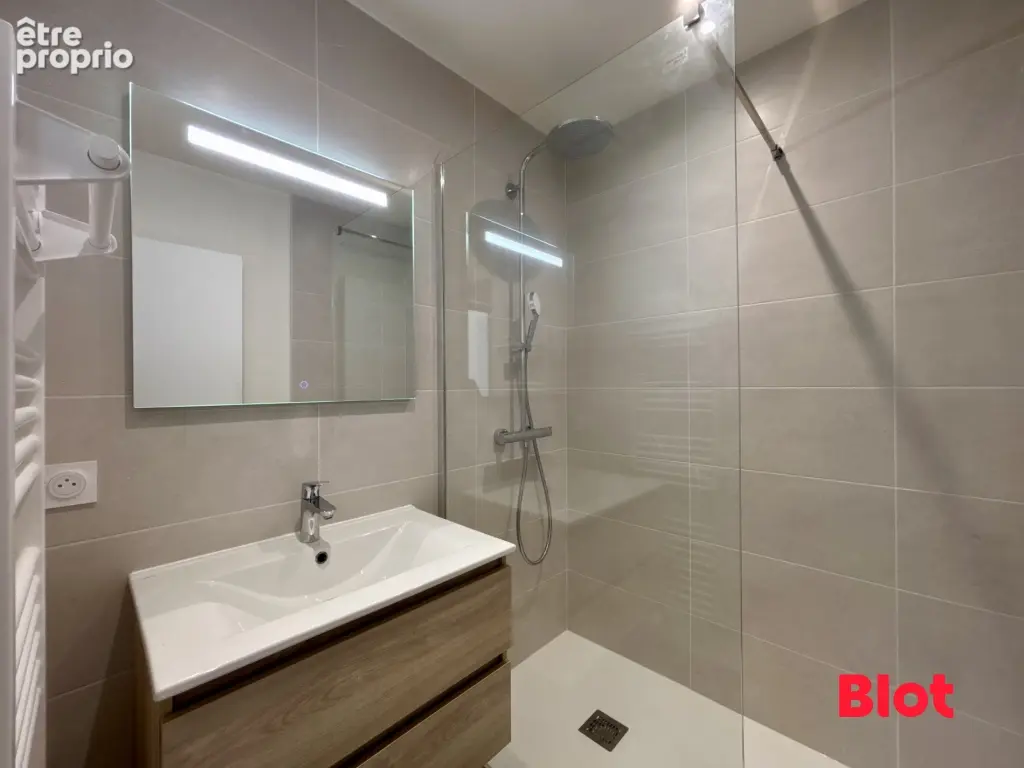 Appartement 72 m² à La Baule-Escoublac  - photo 9
