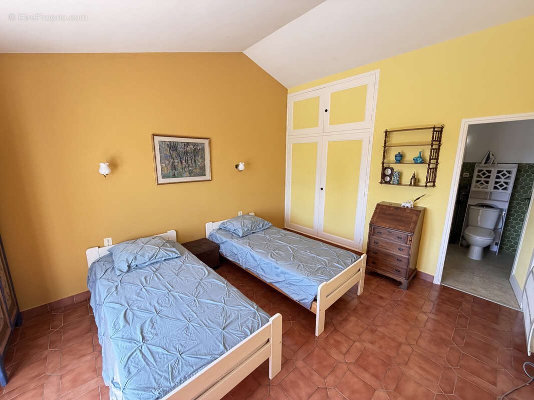 Maison à TOURTOUR