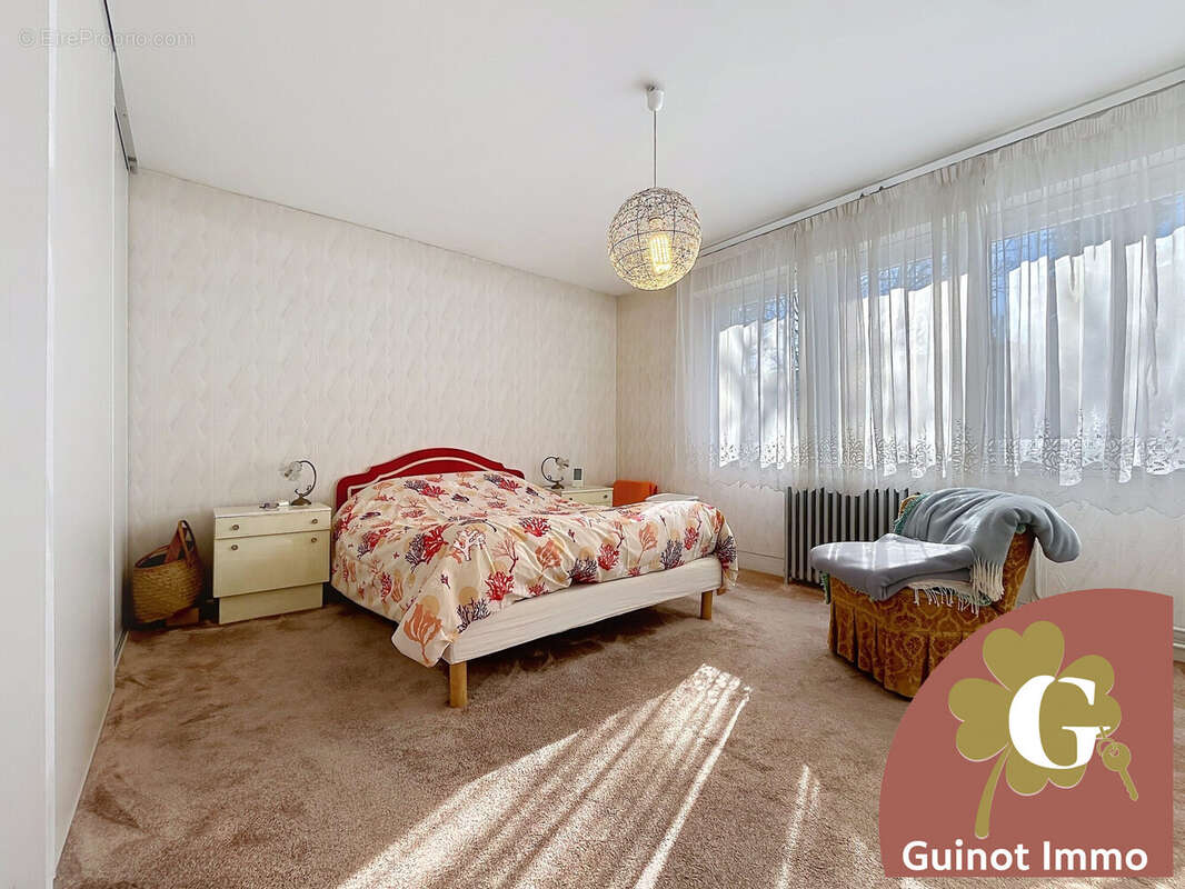 Maison à LILLEBONNE