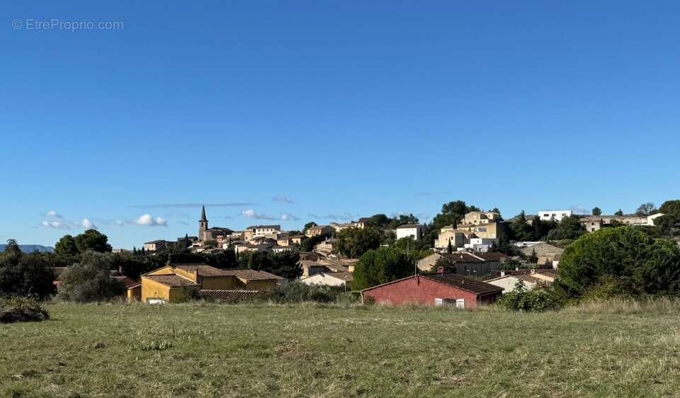 Terrain à CAUMONT-SUR-DURANCE