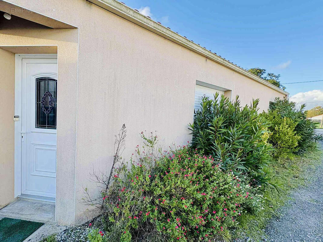 Maison à CORCOUE-SUR-LOGNE