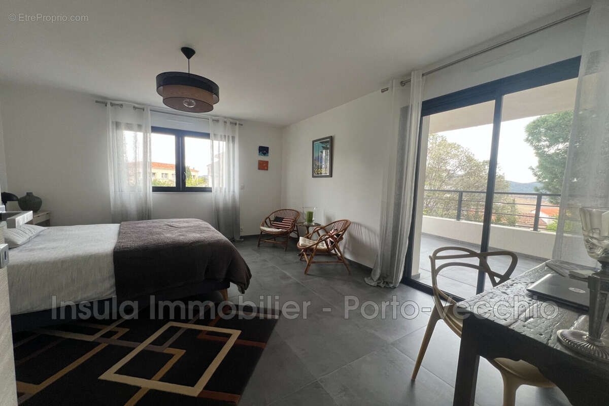 Appartement 55 m² à Porto-Vecchio  - photo 7