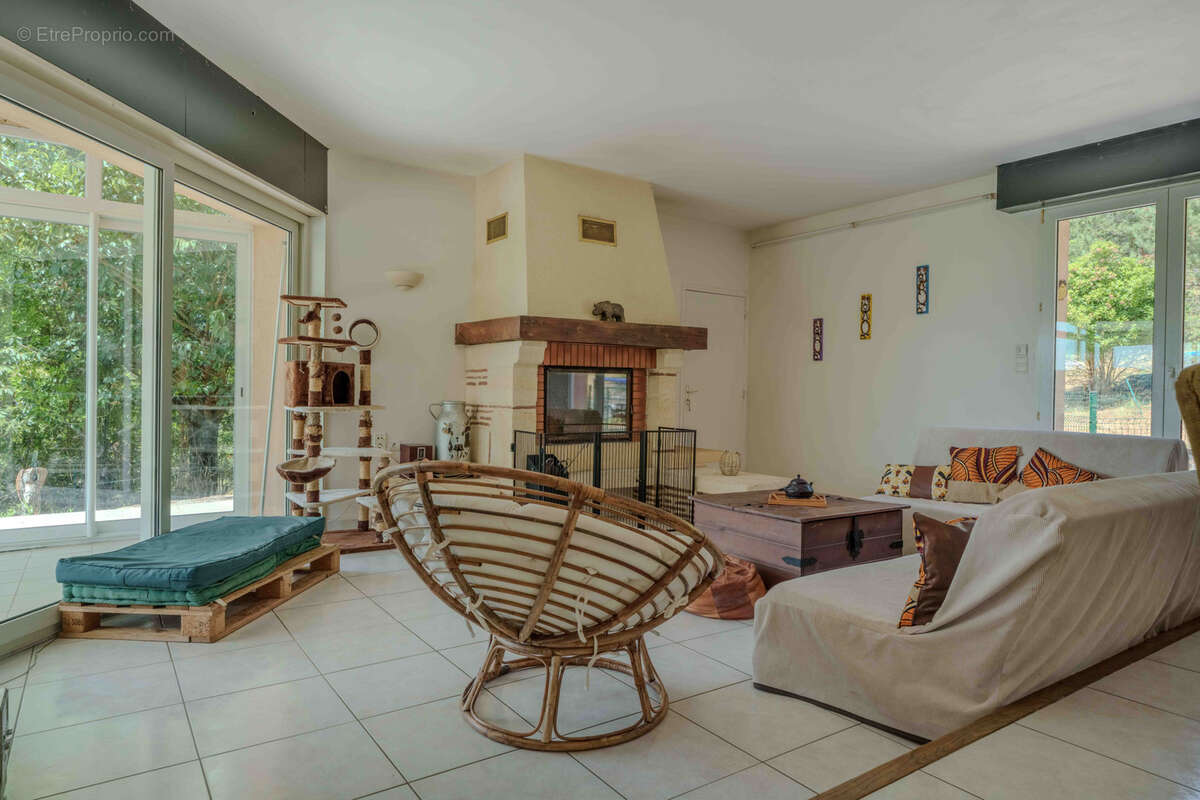 'Coline' Maison 5 chambres - garage- jardin - photo 11