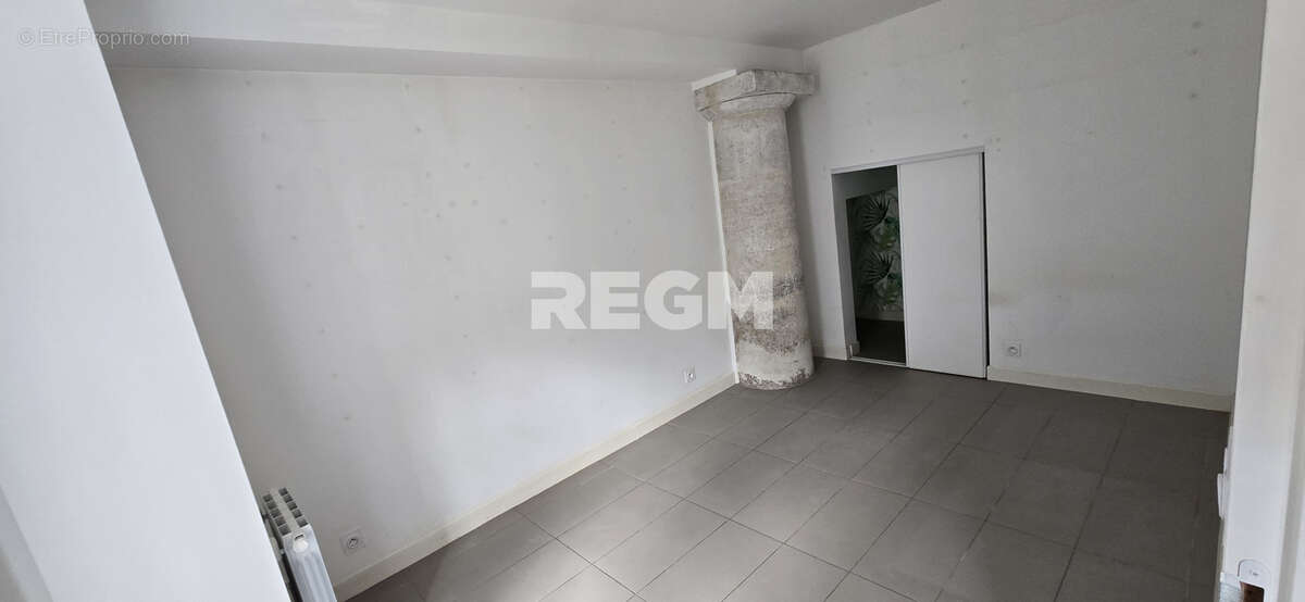 Appartement à SAINT-DENIS