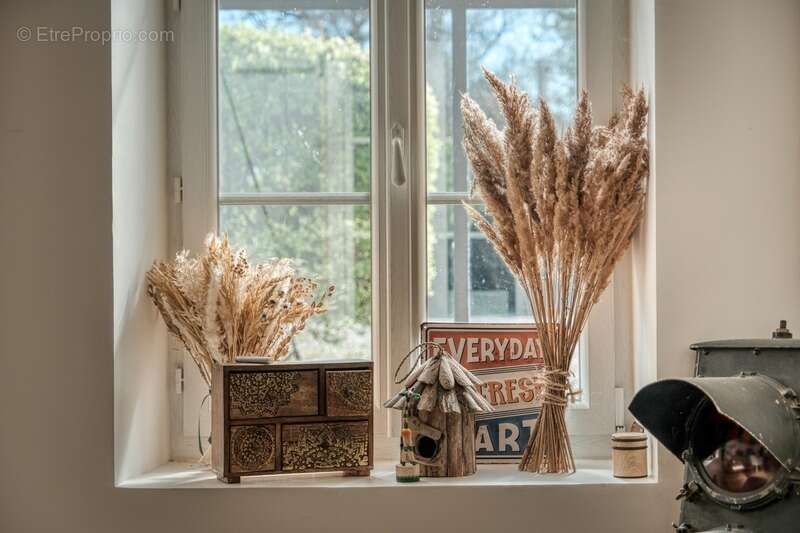 EXCLUSIVITE - Dpt Yvelines (78), à vendre à SAULX-MARCHAIS, Maison de caractère 6 pièces - photo 3